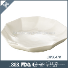 Standard emballage design élégant en gros prix blanc porcelaine carrés assiettes